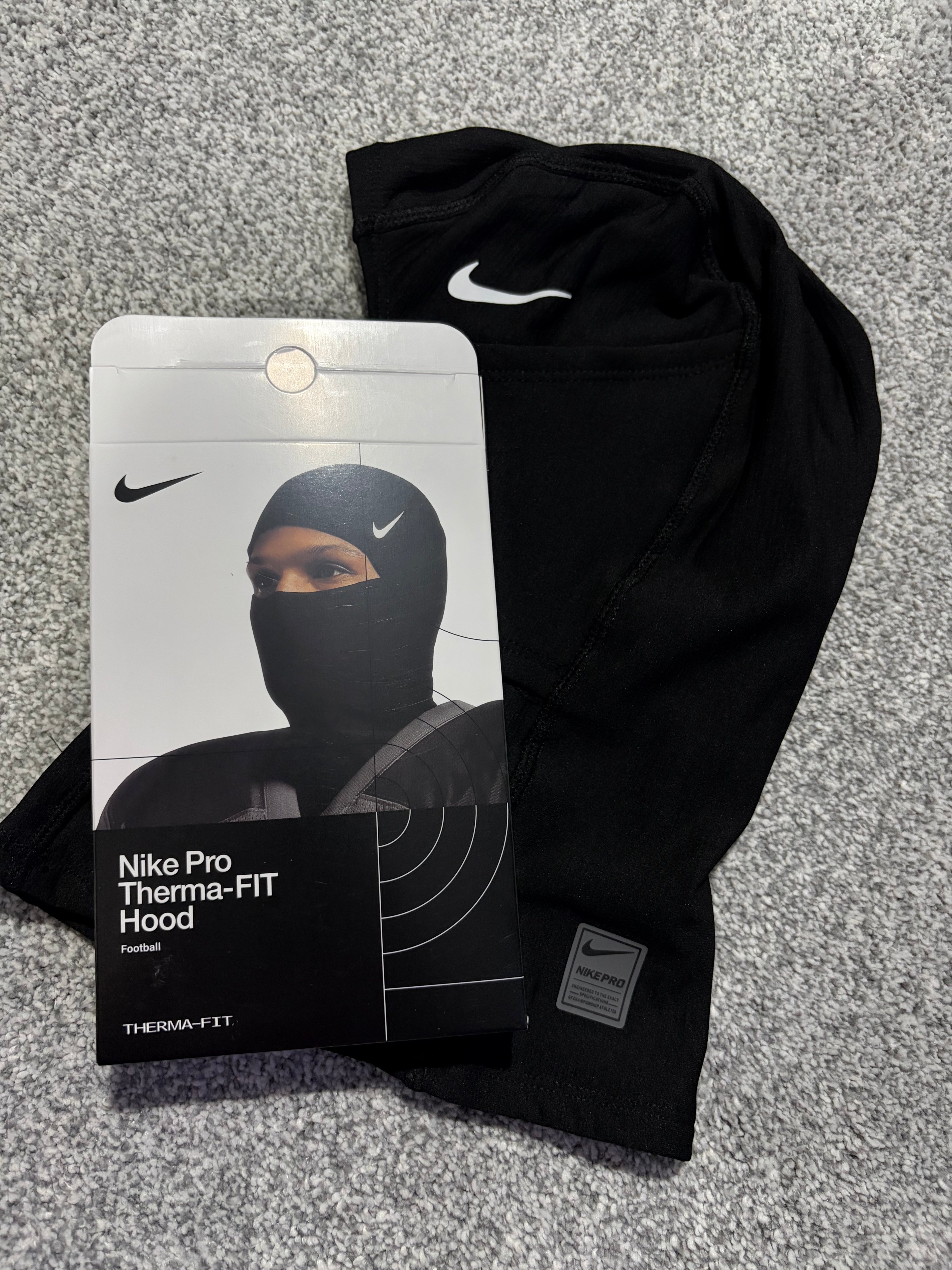N1ke ski-mask